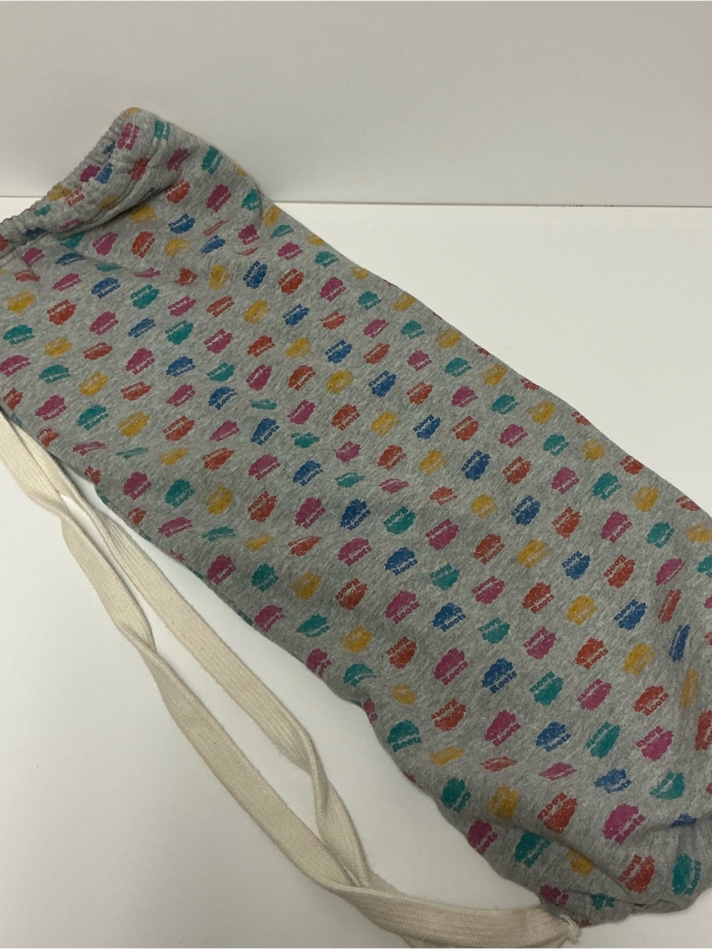 Roots Yoga Mat Bag Grey with Multicoloured Logo Pattern